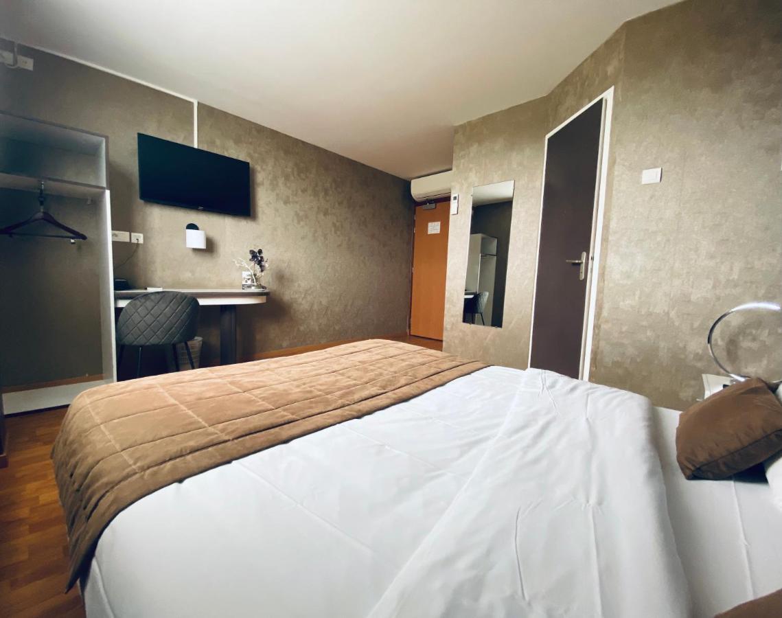 Hotel Air-Lane Saint-Leger-sous-Brienne Bagian luar foto